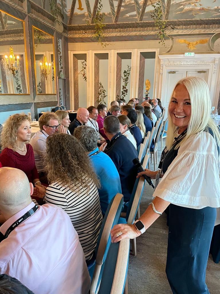 MGIWorldwide's tweet photo. Delegates are getting disruptive and learning how to listen with Margi Luzanycia, The Alchemist Collective, at the MGI UK &amp; Ireland conference in Edinburgh.
#mgiworldwide #globalaccountingnetwork #internationalaccountingassociation #networking #togetherwearestronger https://t.co/HMiGUxqNOr