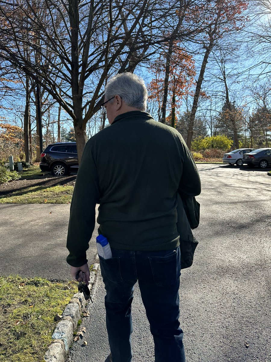 TJHitchings's tweet image. Bro is not messing around today