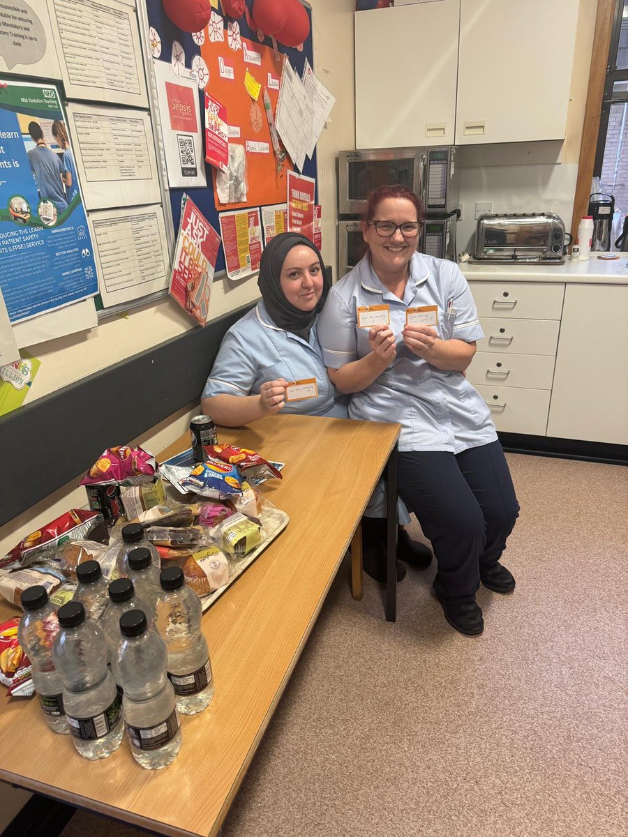 ❤️Nursing Support Workers Day!! ❤️

Here are two of our amazing support workers Zoya and Rachel in DDH ED celebrating on their well deserved break with some goodies!

 #amazing #thankyou #NursingSupportWorkersDay