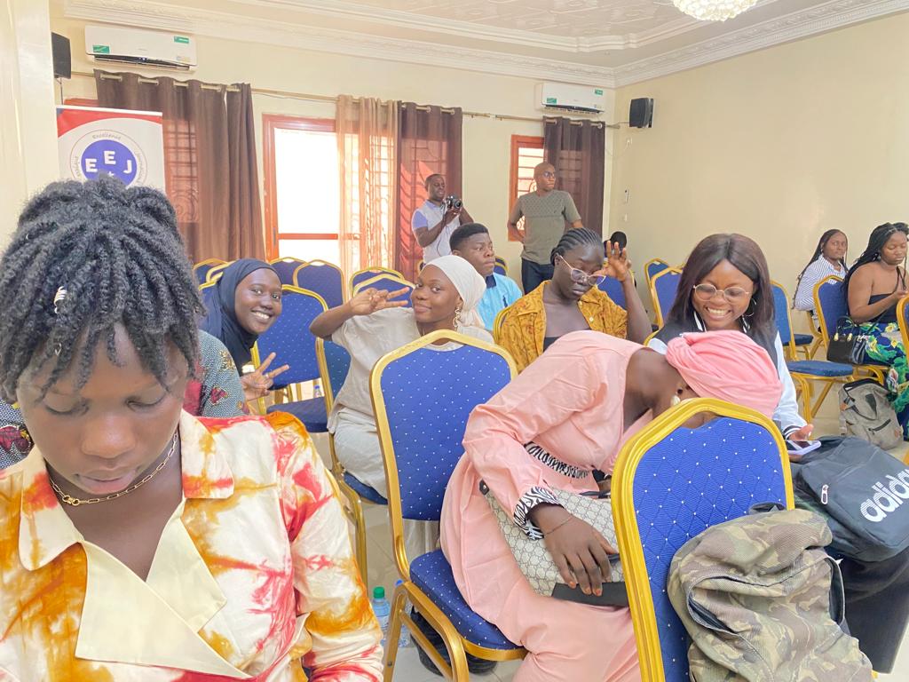 HarounaDieng9's tweet image. En direct de
@ejicomschool 
Panel sur &quot;Insécurité et instabilité en Afrique de l&apos;ouest : quelles implications pour le Sénégal ?&quot; avec Alassane Diallo, journaliste communicant-conseiller technique a l&apos;ANAM et le Colonel Mamadou Adje, Spécialiste de la stratégie
#Ejicom #Cored