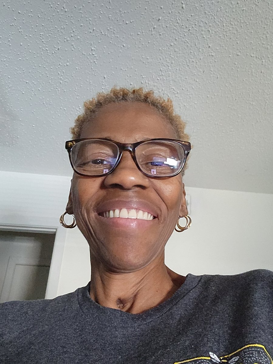 Tee Gail tweet media