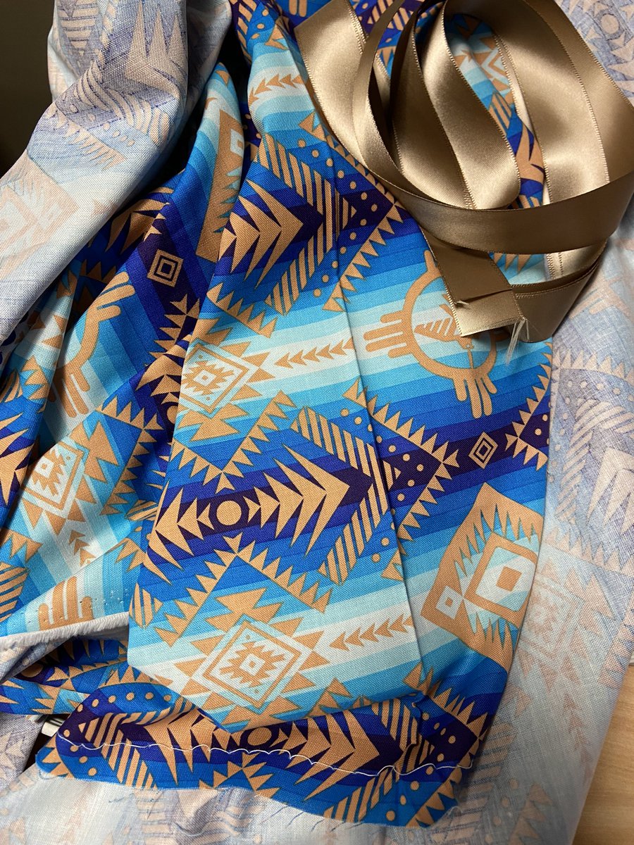 Anne Comfort tweet media