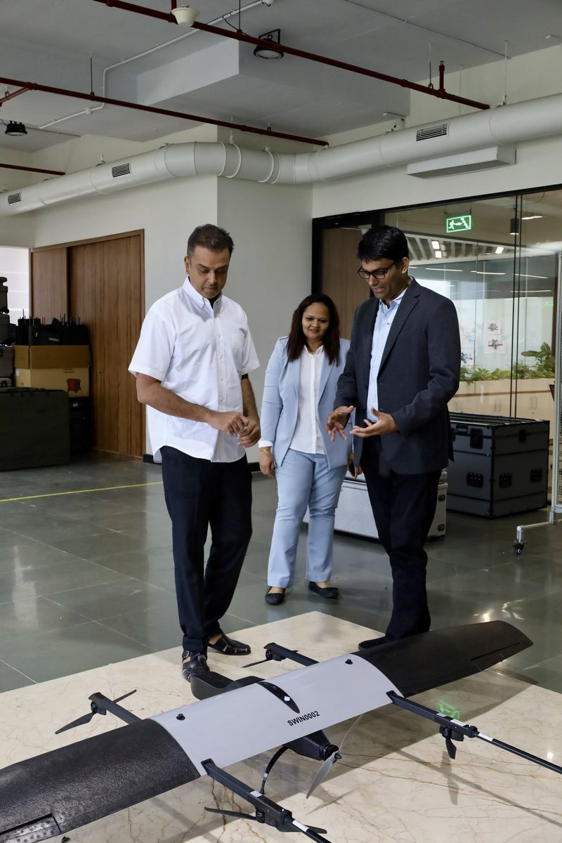 milinddeora's tweet image. I had an amazing visit to @ideaforge_tech earlier today with @ankit_ideaForge, CEO of India&apos;s leading drone manufacturer.

Their journey from IIT to IPO was incredibly insightful &amp;amp; I&apos;m thoroughly impressed by the innovative prowess behind #IdeaForge UAVs. I&apos;m particularly…