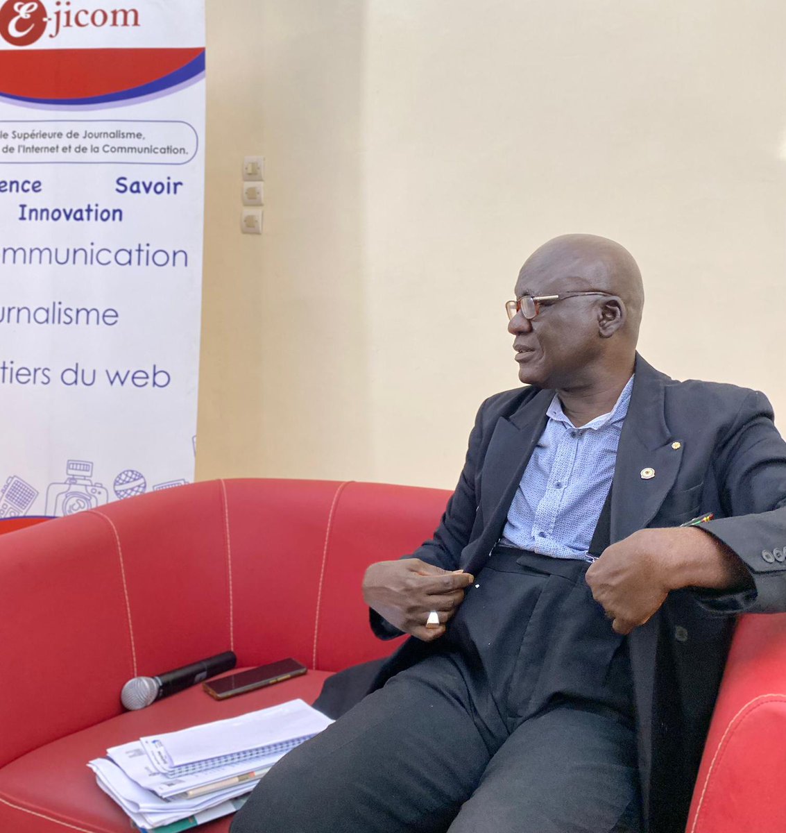 SySyMaty's tweet image. Le panel sur le thème 💡« Insécurité et instabilité en Afrique de l&apos;ouest : quelles implications pour le Sénégal ? » est en cours 📍@ejicomschool 

#Ejicom #Cored #Kebetu #Presse