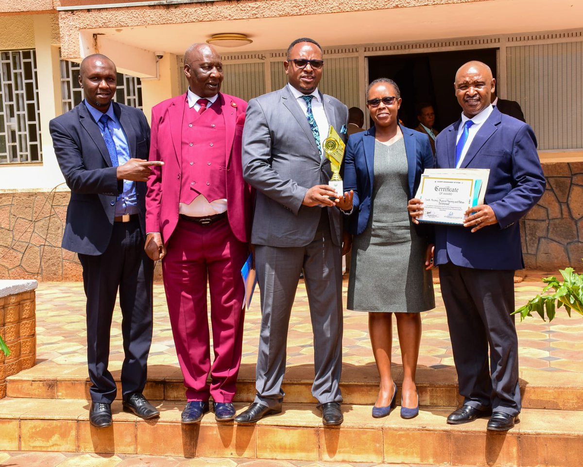 Lands_Nyeri's tweet photo. The department received awards for being the best in Service Charter Delivery to Mwananchi &amp; for being the most Innovative in providing solutions to challenges faced by Nyeri people during the Annual @County19Nyeri PC Awarding ceremony for the FY 2022/2023. Hongera to all staff. https://t.co/u53VabjCQM