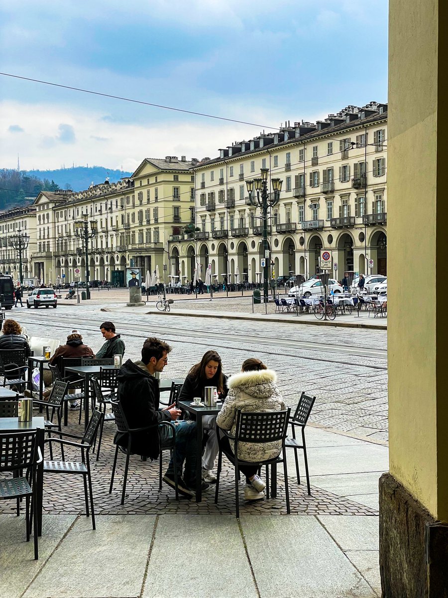 Piazza Vittorio Veneto #torino #italy 

#turin #piemonte #moleantonelliana #square #piazza #piedmont #city #building #museodelcinema #citycenter #centro #centrostorico #cityscape #capital #panorama #view #italia #citylife #palace #tourism #turismo #palazzo #river #fiumepo