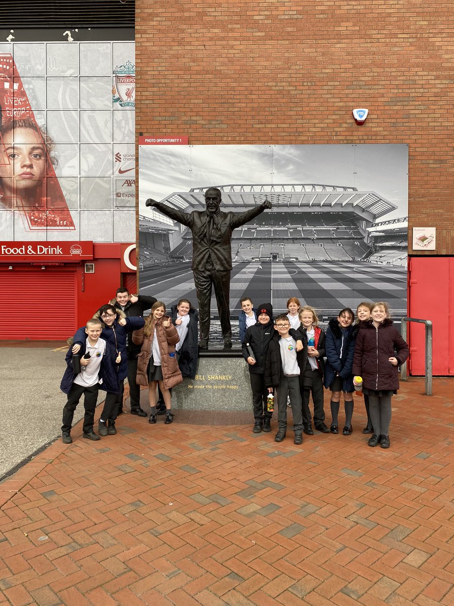 RivingtonPS's tweet photo. A thought provoking afternoon with @LFCFoundation and @IanByrneMP talking about ��The Real Truth Legacy Project’. So many important lessons to learn #JFT97 #socialjustice #RIVIPD #RIVIPSHE https://t.co/ivJ4ZrmPjX