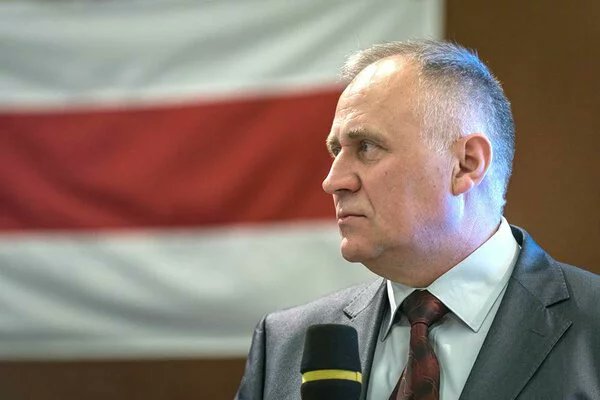 We cannot confirm reports about the death of #Belarus political prisoner Mikalai Statkevich. A Social Democrat &amp; brave opposition leader, he was sentenced to 14 years in prison for challenging the regime. We demand full transparency &amp; immediate access to all political prisoners.
