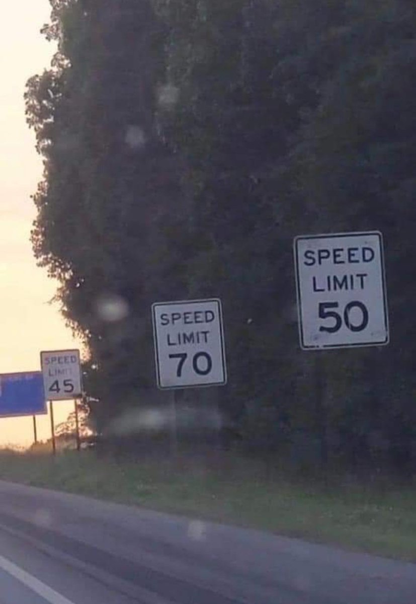 wyldcatsfan's tweet photo. That you Roscoe P. Coltrane???
#dukesofhazzard 
#speedtraps https://t.co/aKE4aI3hPh
