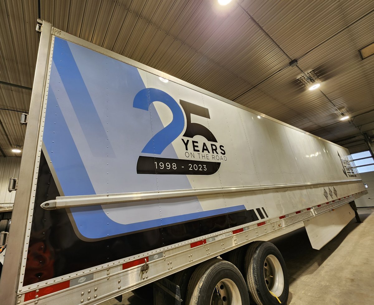 ProimageSigns1's tweet image. Congrats to @PT_Proud on 25 years in business! We're honored to collaborate on trailer wraps that showcase their brand. They're committed to innovation and customer satisfaction, and we enjoy working with them. Here's to more success together! #truckingMB #25years #fleetgraphics