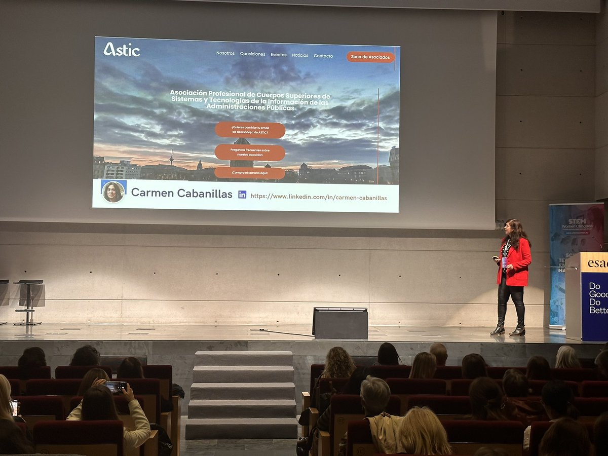 StemwomenEurope's tweet photo. ⭐️#SWC2023 COMUNIDAD STEM WOMEN Talk 4 Carmen Cabanillas, Subdirectora General de Gobernanza de los Registros en Dirección General de Gobernanza Pública y Presidenta de ASTIC #StemTalent #Stem #IA #Innovación #MujeresStem https://t.co/ErttcoEWXW