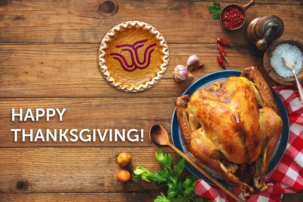 Cheers to good food, great company, and thankful hearts. Happy Thanksgiving from Texas Woman's University! 🦃