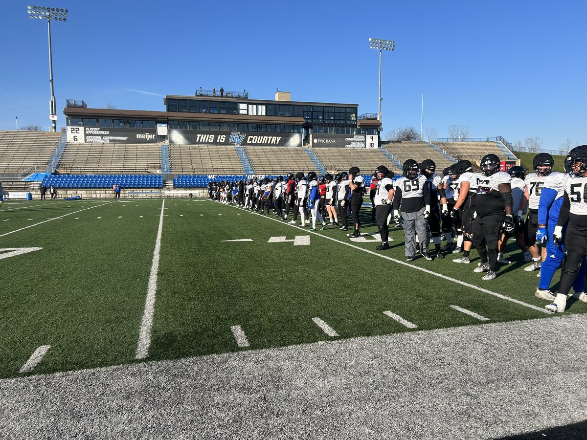 GVSU Football tweet media