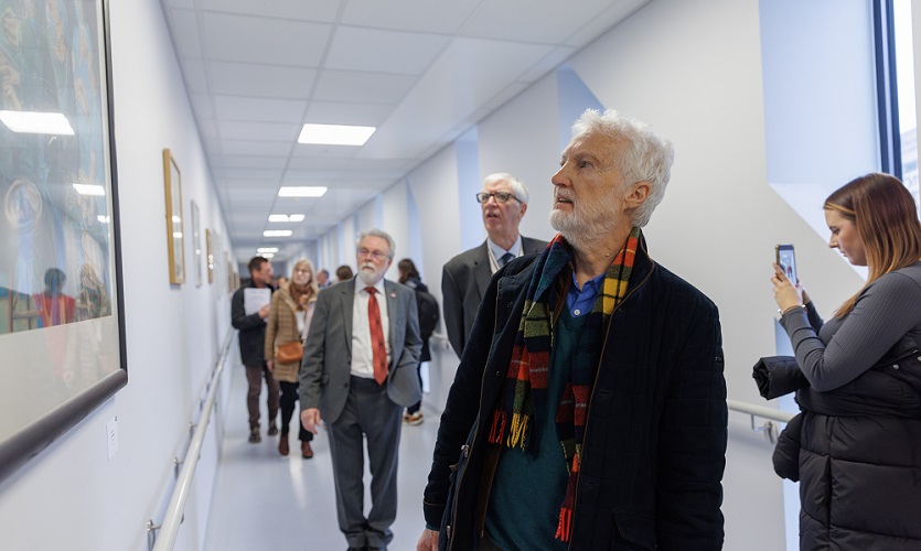 Proud to say our students curated the more than 100 newly-hung artworks in @LivHospitals 'The Royal'. shorturl.at/szAKO @Director_LSAD #art #artsforhealth #museums2023