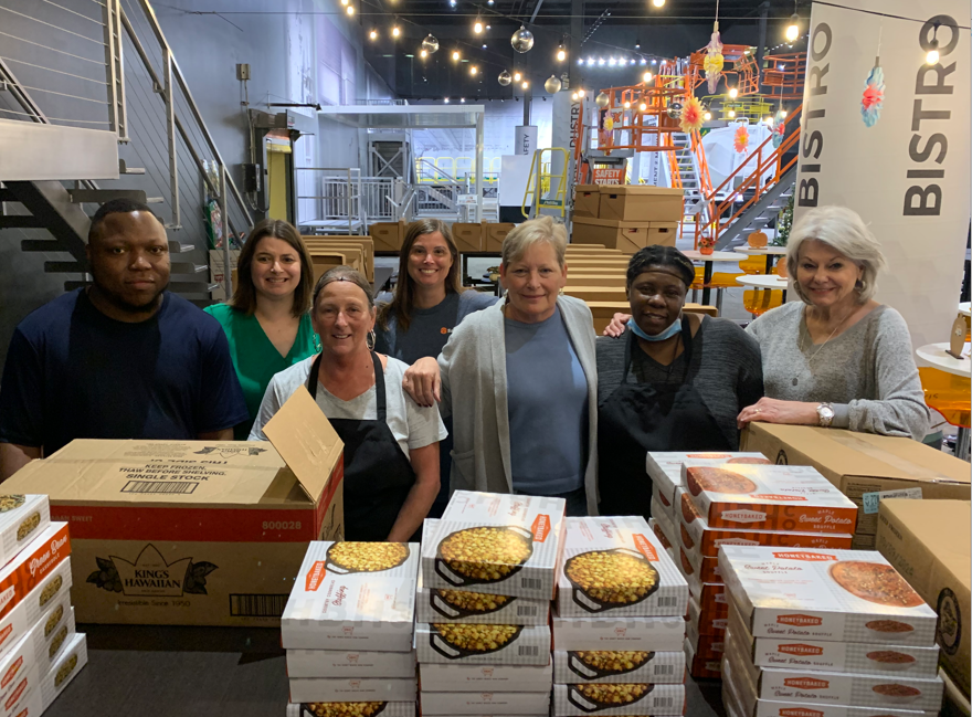 Safe_Rack's tweet photo. We're especially grateful for the fantastic people who make our company a true success. Happy Thanksgiving, everyone. 

#gratitude #HappyThanksgiving #saferack #sixaxis https://t.co/cVHD1u0jMY
