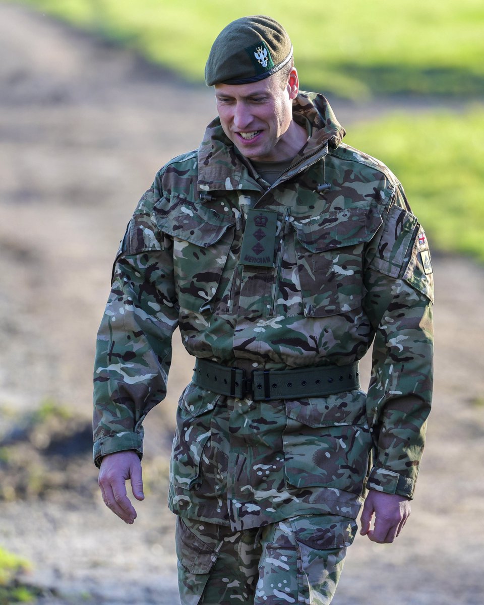 KensingtonRoyal's tweet image. A memorable hands-on introduction to the @MercianRegiment as its Colonel-in-Chief. 

A real education 'in the field' and understanding the work of modern infantry in the @britisharmy