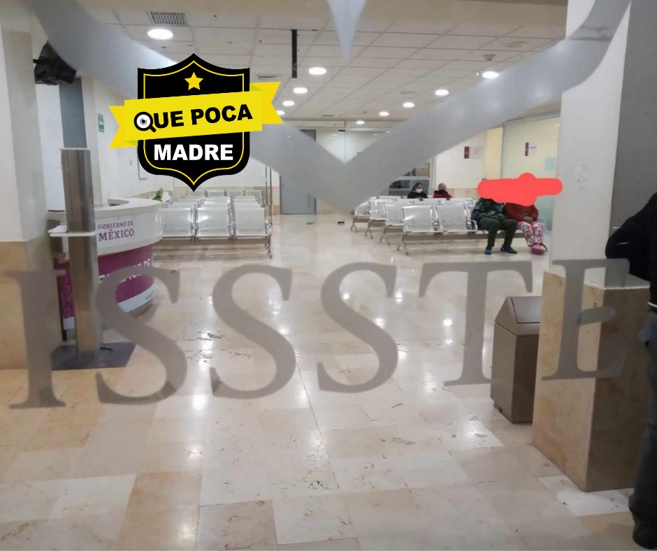 QuePocaMadre_Mx's tweet photo. ❌🏥🧑‍⚕️‼LOS TIENEN AFUERA Y LA SALA DE ESPERA DESOCUPADA ‼️😡🤦‍♀️ASÍ DE GANDALLAS LOS DEL #ISSSTE 🥶

🔴#DenunciaCiudadana

🗣En el #ISSSTE de la Jiménez Gallardo en #Metepec #Edomex, no dejan que los familiares pasen a la sala de espera, los tienen afuera y sala está desocupada. https://t.co/smx3RKgyFF