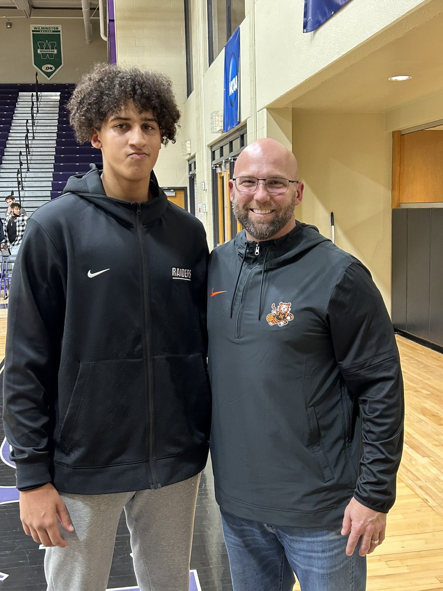 Had an awesome time last night watching <a href="/Elijah_2321/">Elijah Farrington</a> play for <a href="/MountUnion_MBB/">MountUnion_MBB</a> vs <a href="/Wooster_BBall/">Wooster Boys BBall</a> ! Two well coached teams led by great people!

So proud of Eli, the work he has put in, and all he has overcome to get here!

#youcangettherefromhere

<a href="/MTigerBBsktball/">Massillon Tigers Basketball</a>