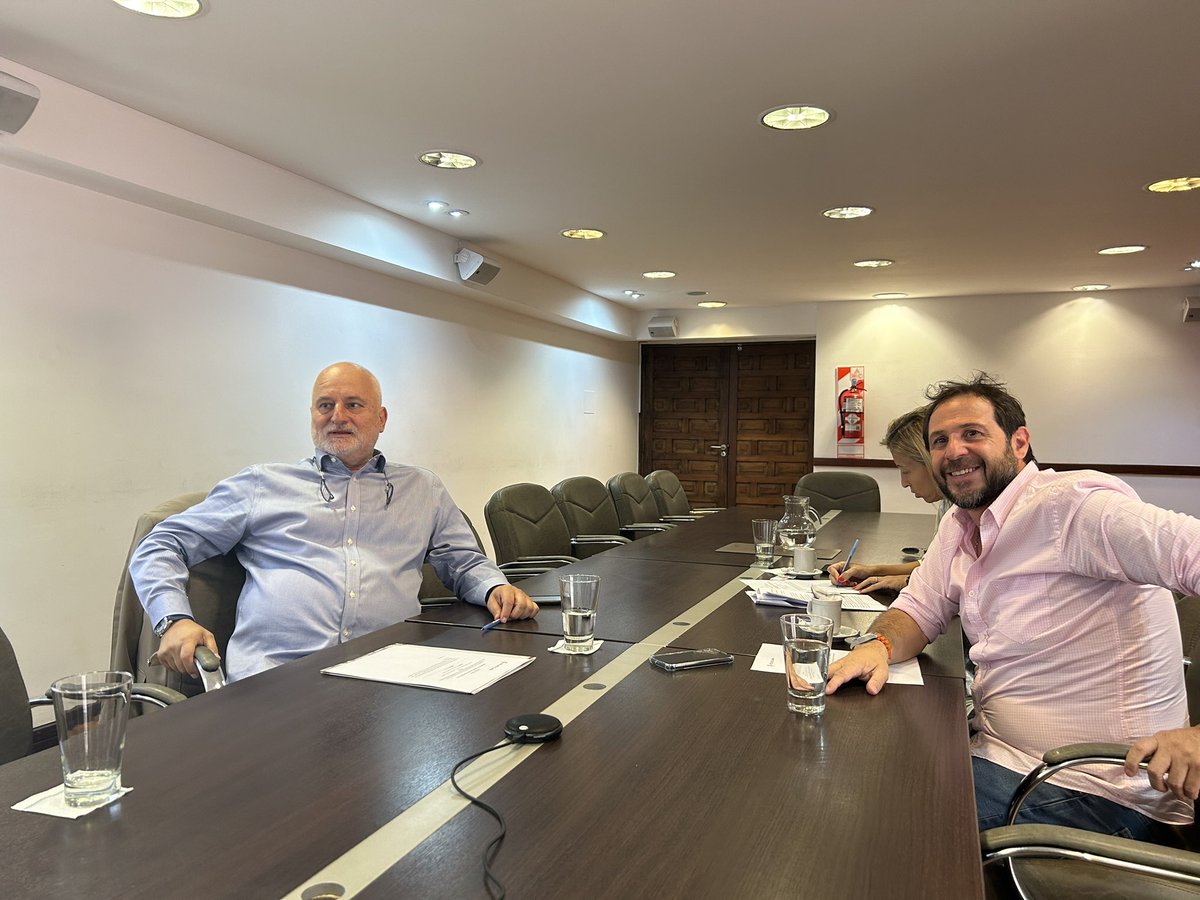 fofecma's tweet photo. Se llevó a cabo la reunión del Comité Ejecutivo del FOFECMA https://t.co/MDKGrxUwIP