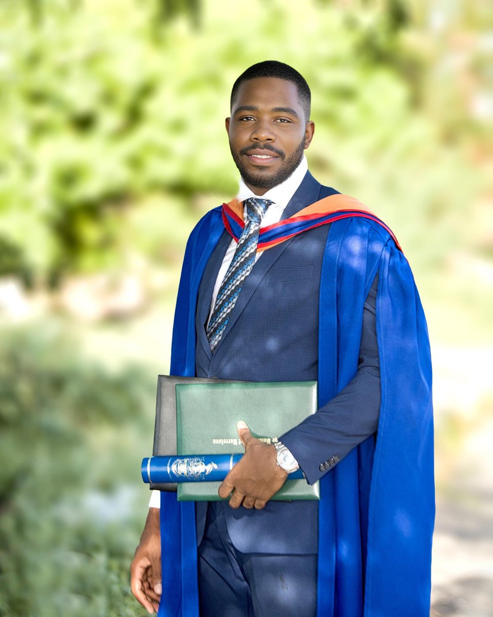ygeacv's tweet photo. Pain, Purpose and Precision.

Grateful for the value I will add with these three masters:
- MSc. Big Data;
- MSc. International Public and Development Management; and 
- MSc. Business Administration.

Denham Town’s finest. Always  forward to adding value to National Development https://t.co/TEABHasaPD