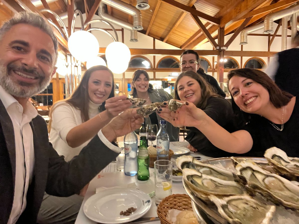 HeyOyster's tweet image. Thankful for all the Oyster meet-ups happening around the world. 🌍 💚

#distributedteams #globalteams #futureofwork