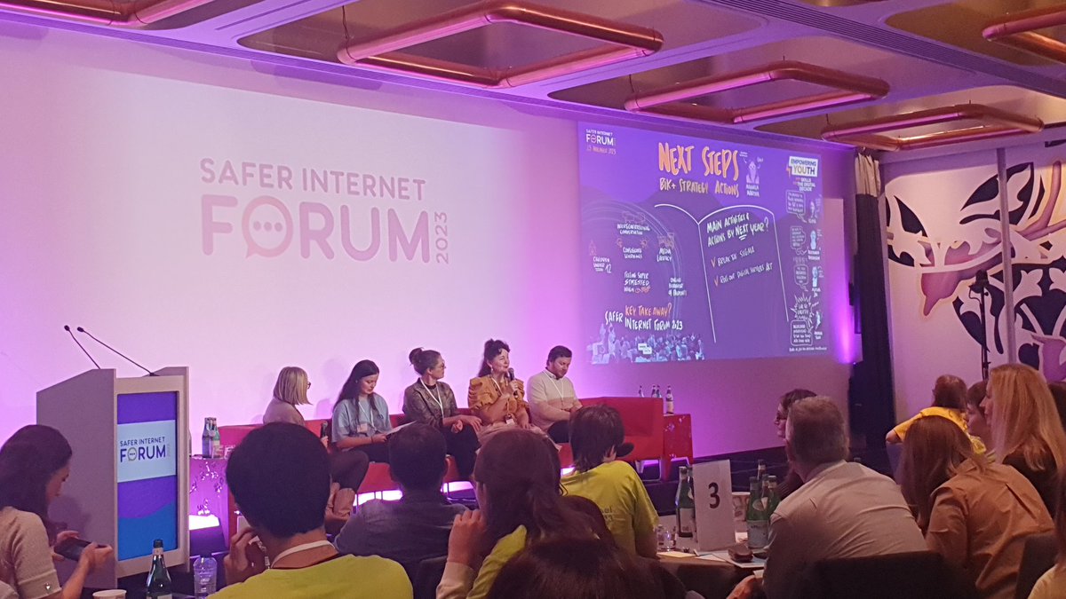 #saferinternetforum the power of intergenerational conversations makes everything much more tangible and real - the final panel discussion of the youth-led #SIF2023 looks to the future and next steps.

#OnlineSafety #YouthVoice #YouthParticipation