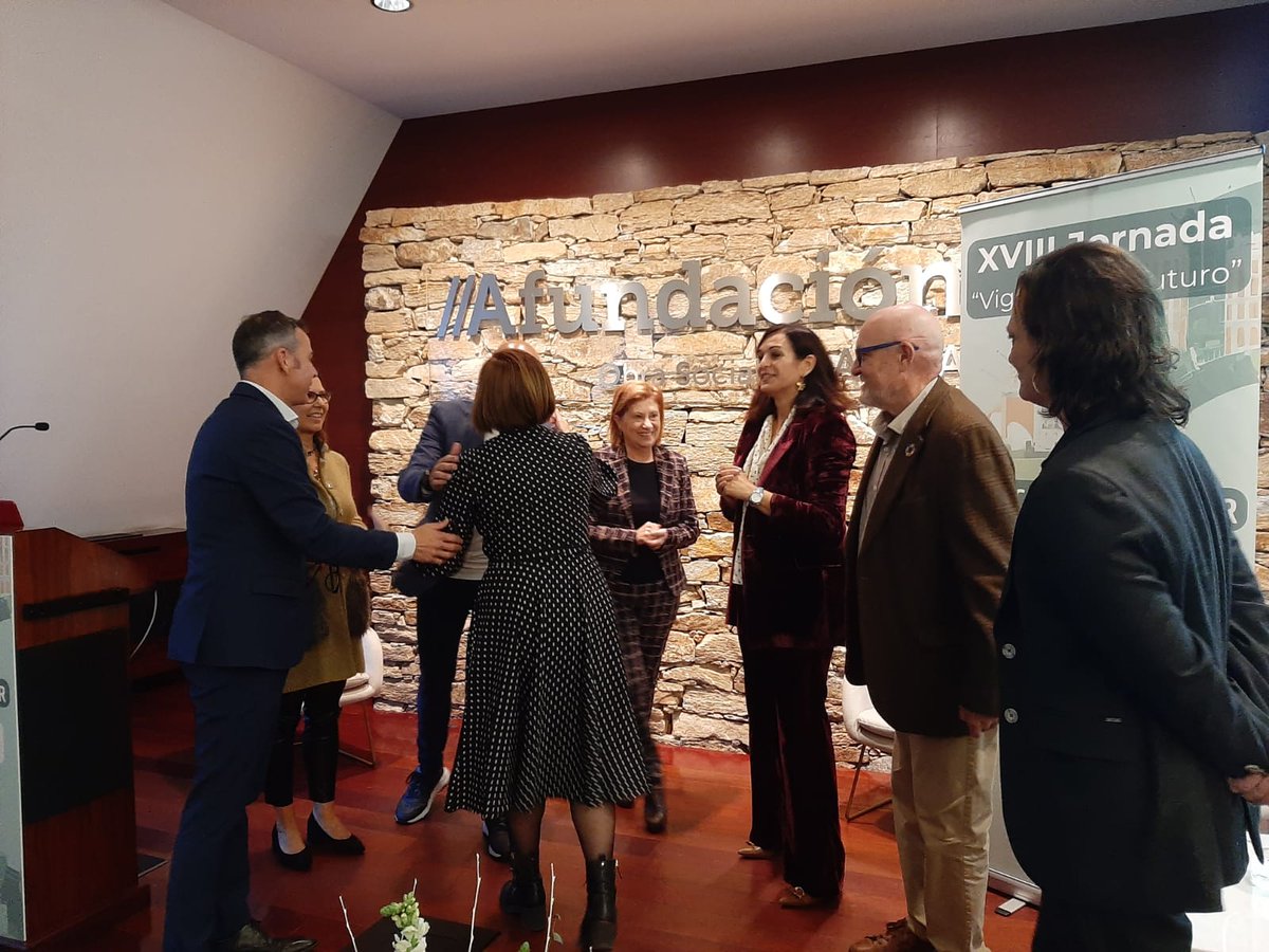 Cluster Acuiplus tweet media