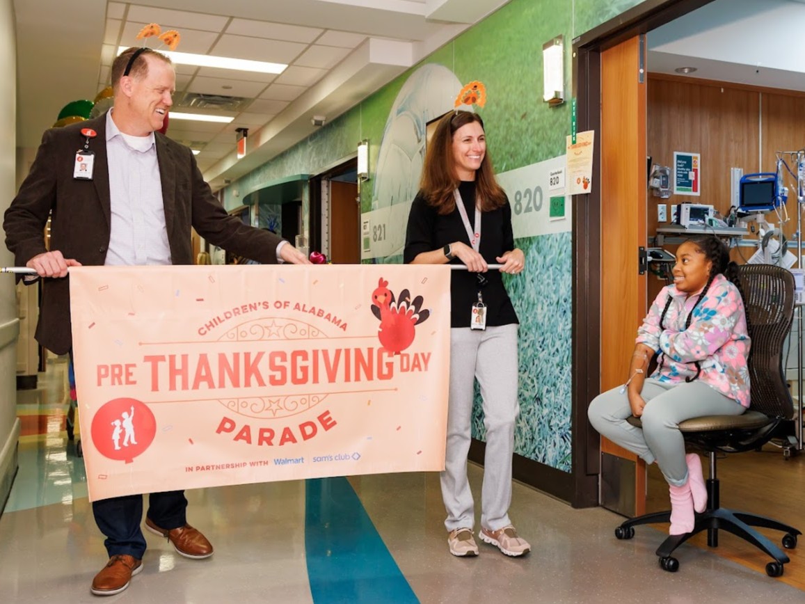 Happy Thanksgiving from Children's of Alabama! 🦃 🧡

For more photos from our Pre-Thanksgiving Day Parade, visit bit.ly/3Gf9XEp.

#Thanksgiving #HappyThanksgiving #ThanksgivingParade
