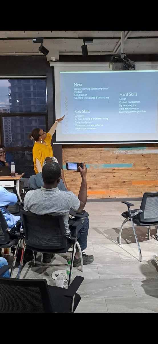kayana_kenya's tweet photo. Insightful session with @Atemop
 on personal branding and positioning your business as a founder. 

#LearnWithKayana #DreamWorkGrow https://t.co/gSNhAkZia5