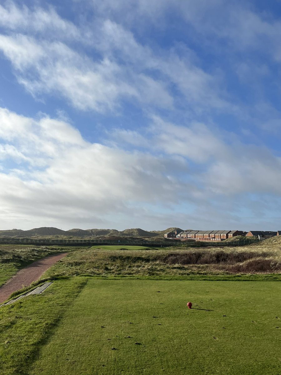 TH TOURS with <a href="/peasty74/">EAST THE BEAST</a> 
- guaranteed sunshine
- no matts 
- no bog