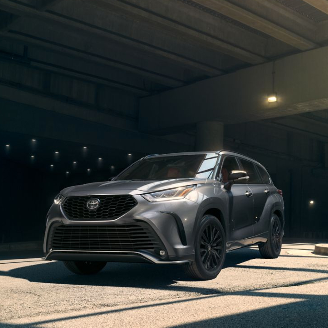edmarktoyota's tweet photo. The Toyota Highlander: where style meets substance. Its bold design and cutting-edge technology redefine what an SUV can be.  #HighlanderStyle #InnovationOnWheels 🚗💫 https://t.co/kjtYDH5Bkf