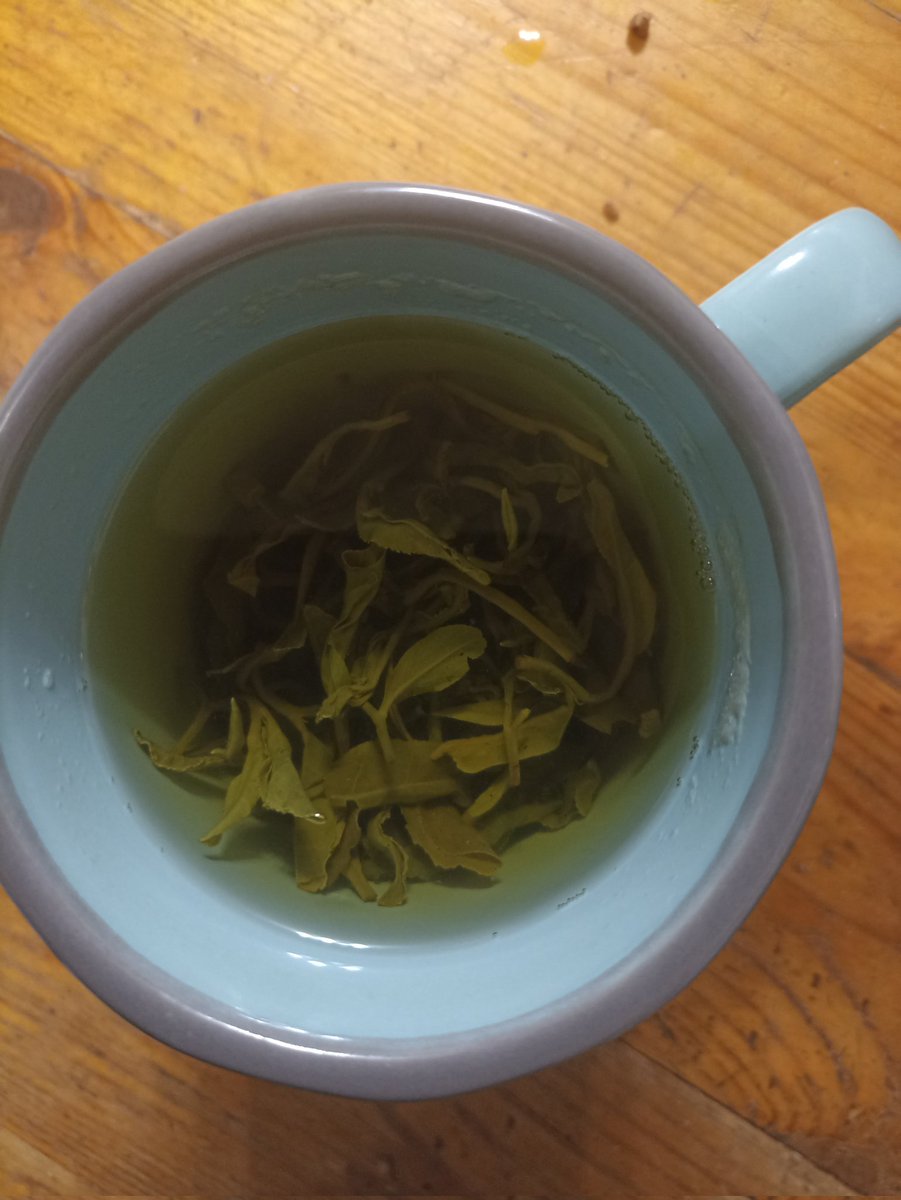 Когда я говорю, что завариваю чай так, чтоб ложка стояла, я не шучу вообще