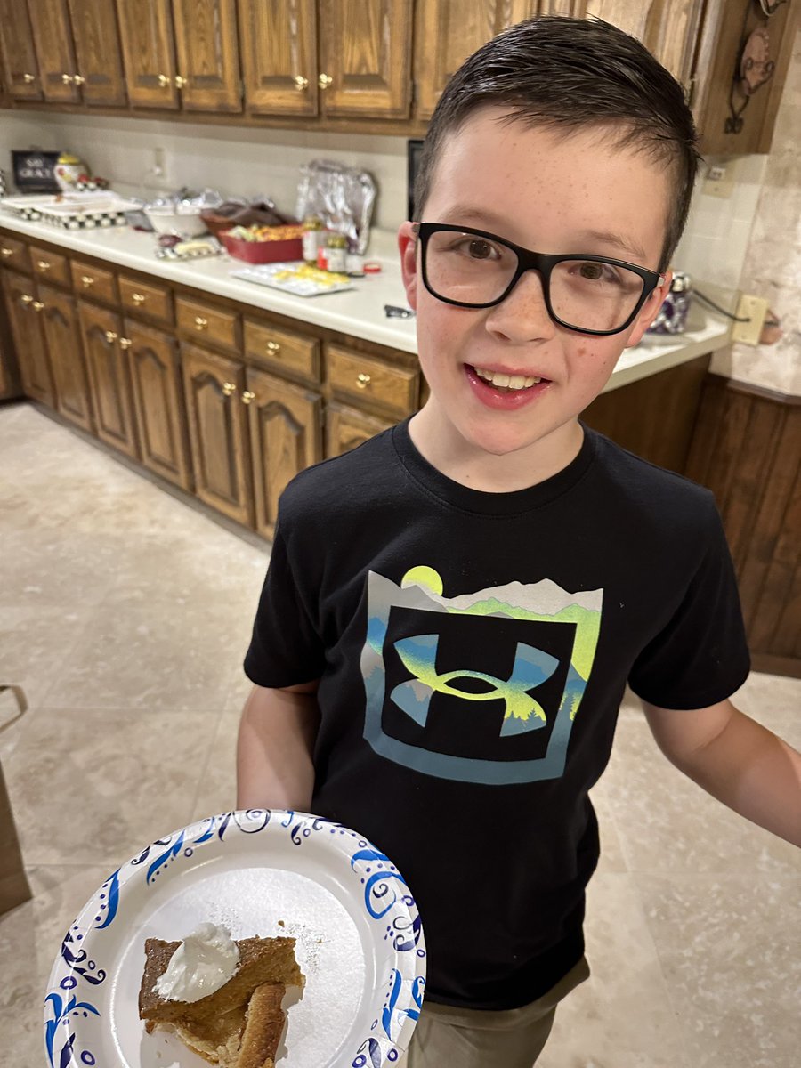 TXCoachWhit's tweet photo. 🥧 🥧 Started strong last night #piecount2024 is currently at 2. Great start to weekend 💪 https://t.co/jHBBHXtATH
