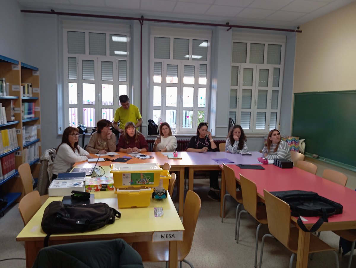 CientíficoTec CFIECR tweet media