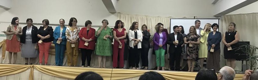 Reconocimiento a docentes con 30 años de labor y jubilados. DGEIP Artigas