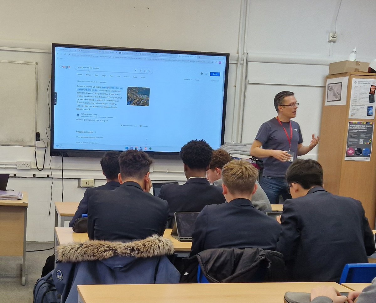 louise_n123's tweet photo. Big thank you to @JamieWoodhouse for visiting Year 11 GCSE RE students today @verulamschool to discuss @sentientism and all things animal welfare and agricultural related and the surrounding ethical choices available
#VerulamForLife #InclusiveForLife #CompassionateForLife https://t.co/KmutBpE4XP