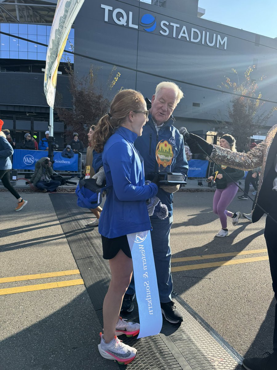Congratulations to the <a href="/TDayRaceCincy/">Thanksgiving Day Race</a> Western &amp; Southern 10k winners: Max Hoffman, men’s 10k and Katie Hallahan, women’s 10k!