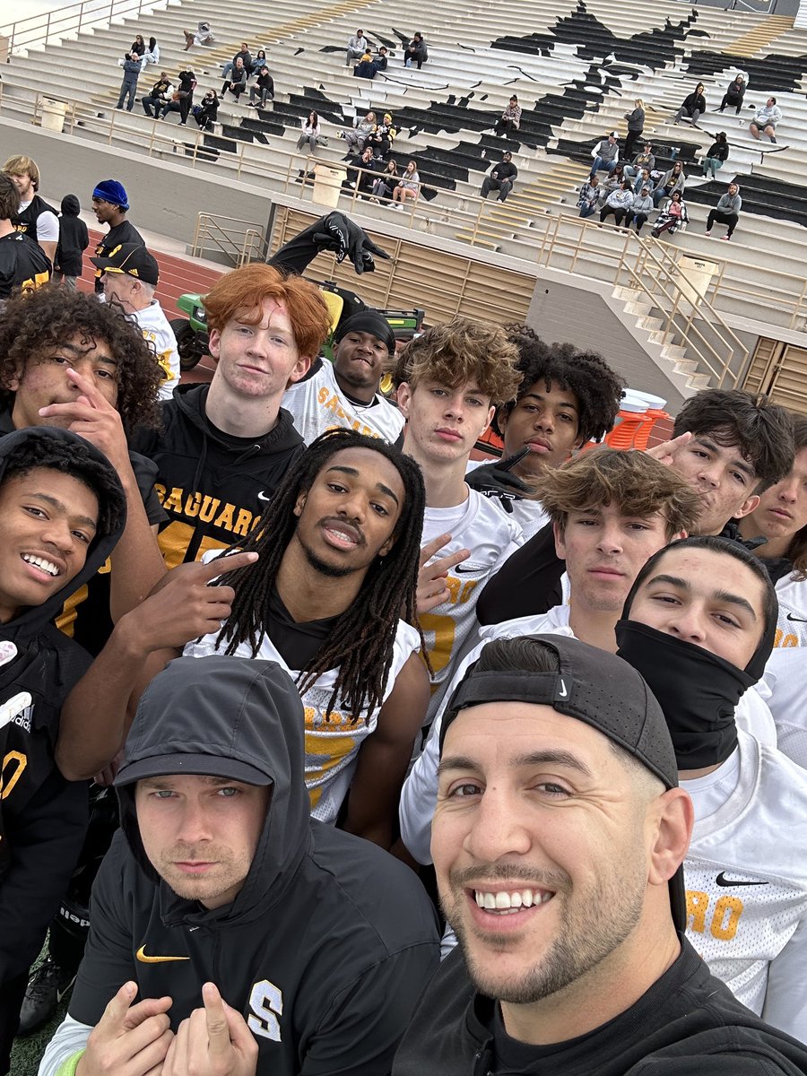 Coach Julio tweet media