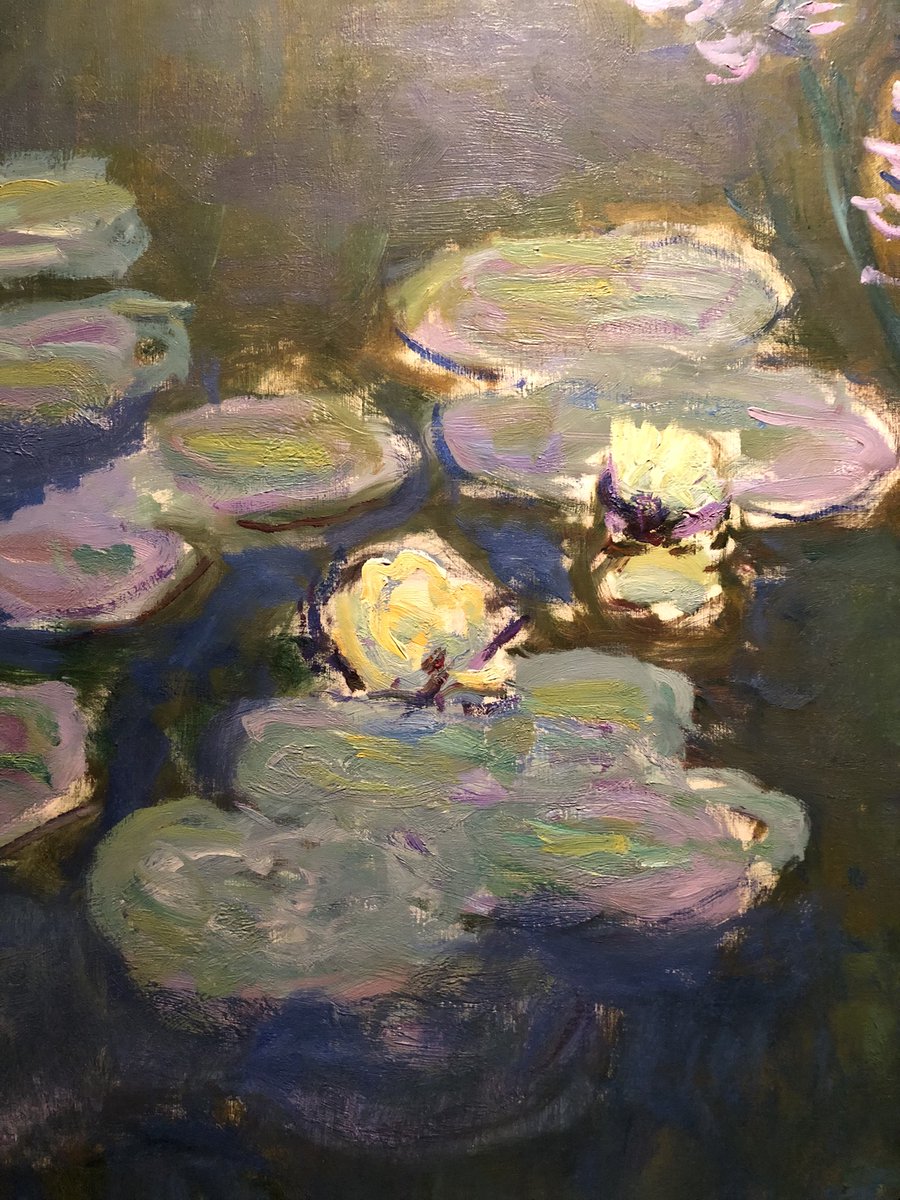Julia_Marquerie's tweet photo. La exposición que hay actualmente en @centrocentro sobre Monet es una maravilla. Me han gustado especialmente las explicaciones interactivas sobre el color y la luz (a los restauradores nos encanta esto ☺️) y “El puente de Charing Cross. Humo en la niebla” ♥️♥️
#monetmadrid https://t.co/FlzWyWmmqn