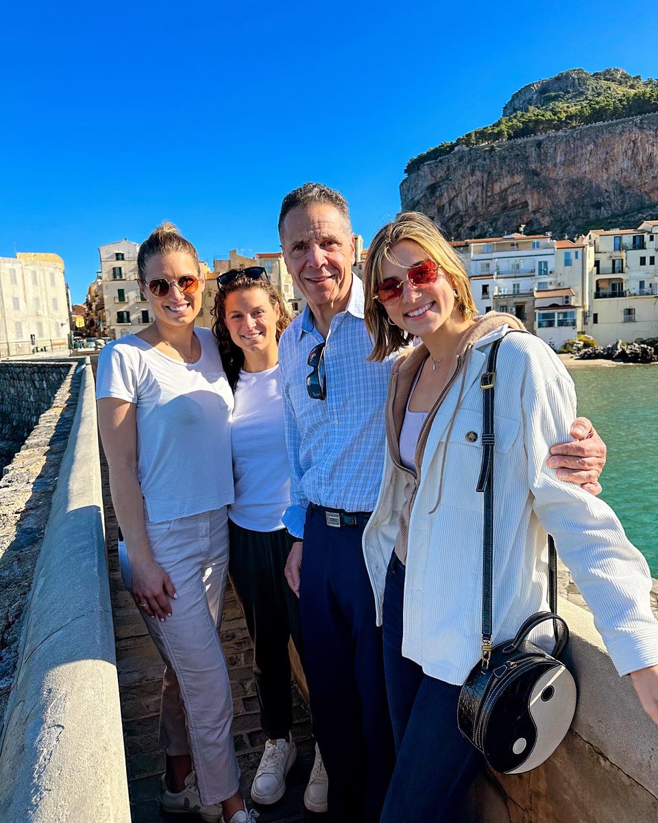 From my family to yours, I wish everyone a happy and restful #Thanksgiving￼