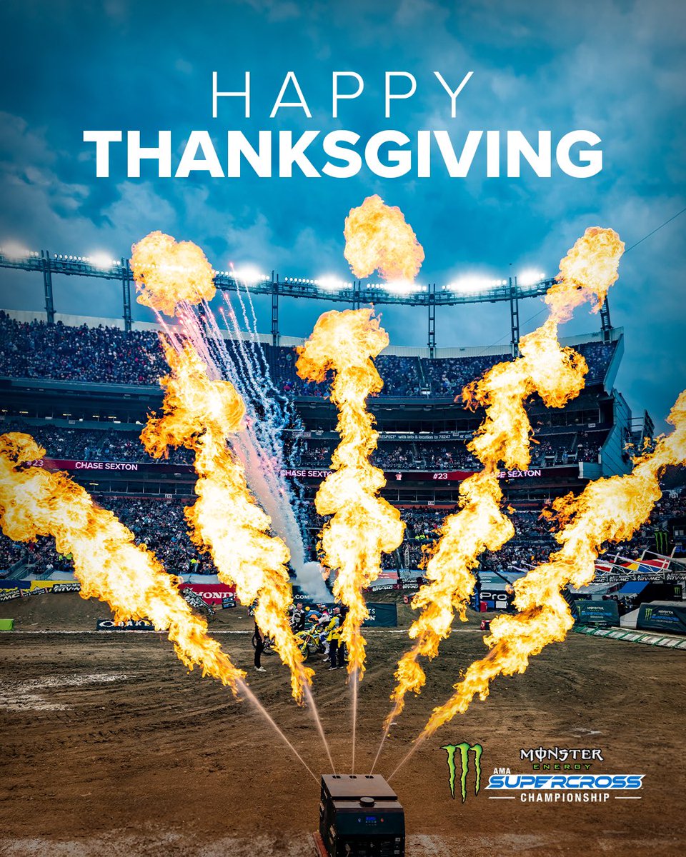 SupercrossLIVE's tweet photo. Happy Thanksgiving to all! 🦃

#SupercrossLIVE #SMX https://t.co/XuTwrvrROe