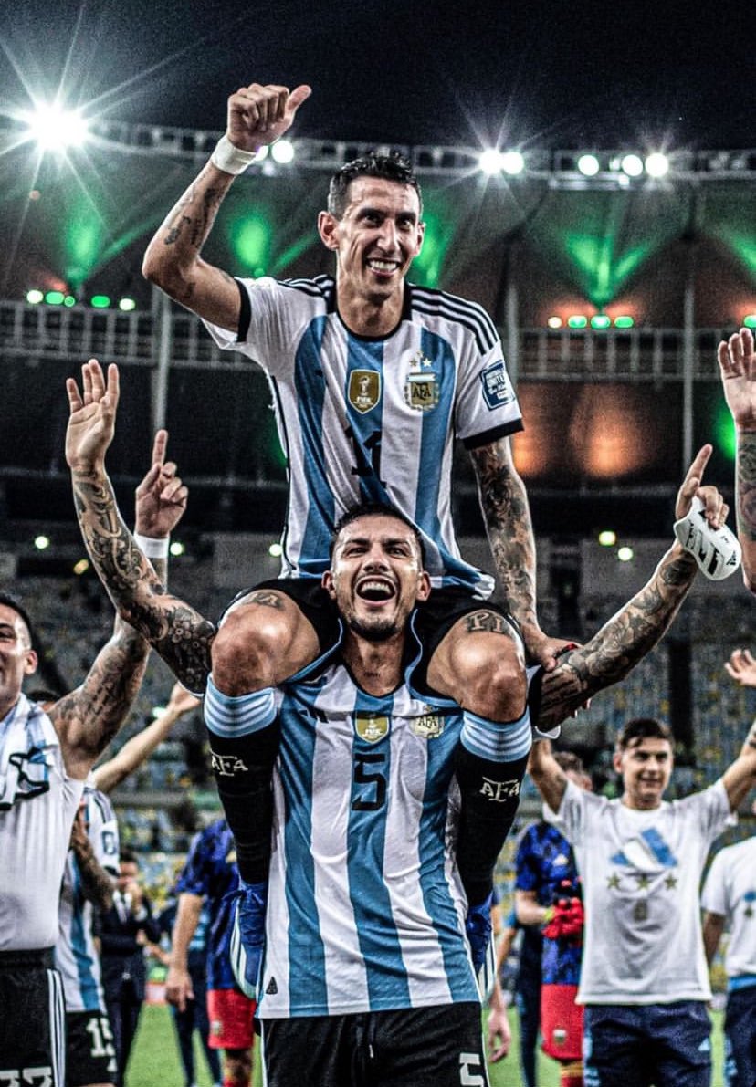 🚨 BREAKING: Ángel Di María announces on Instagram that The Copa América will be the last time he will wear the Argentina National Team jersey. 

“With all the pain in my soul and feeling a lump in my throat, I say goodbye to the most beautiful thing that happened to me in my