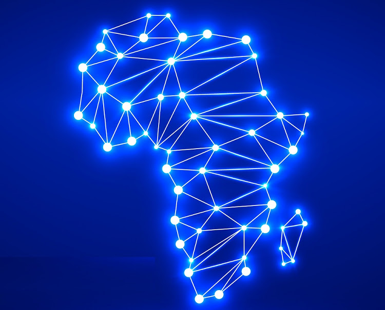 BioFiGlobal's tweet photo. 🌟Elevate your mobile phone experience! 

Phēnix X isn't just a phone; it's a catalyst for positive financial change. Explore the future with a device that combines innovation and security!🔐

The Phenix X will revolutionize mobile money management across Africa!🌍

#Blockchain https://t.co/NtoNk7TV90