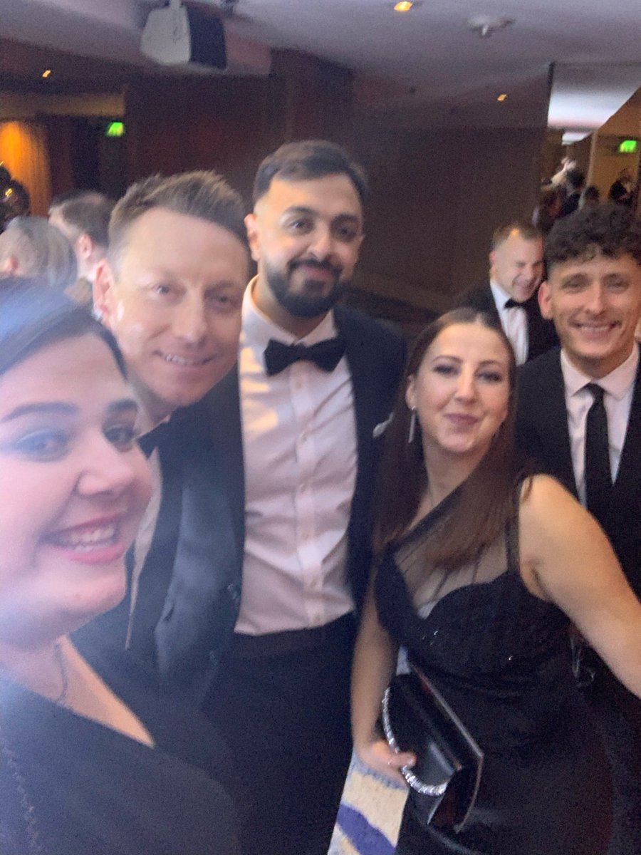 V12VF's tweet photo. We had a great time at the @MotorTraderMag Industry Awards!🥳

Well done to the winners, including @JDayEngineering ‘Independent Garage of the Year’  winners, which V12 Vehicle Finance sponsored, &amp; our partnered dealer @SuvPrestige, ‘Most Improved Dealership of the Year’ winners! https://t.co/Rq11Z4joSc