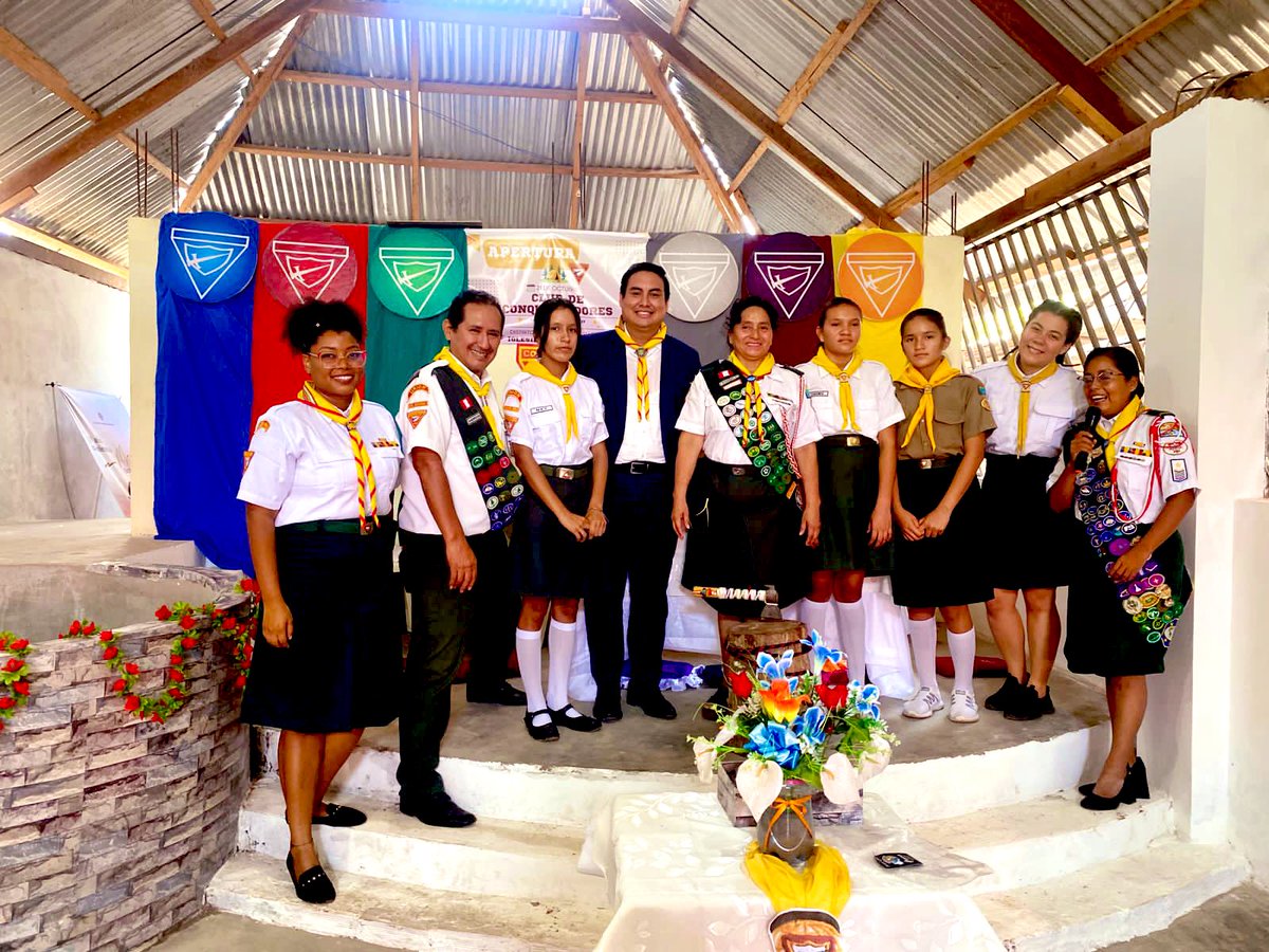 danigordillo92's tweet photo. “La iglesia no es competidora del mundo sino formadora para que sirviéramos Él” 🔌🌱 

#RosaMilena estuvo abandonada por 4 años. Con oración, organización y Fe de la familia Abanto Sangama ahora es un centro espiritual✨💯

@AdventistasUPS @AdventistasMOP https://t.co/RTGYQoC1Mm