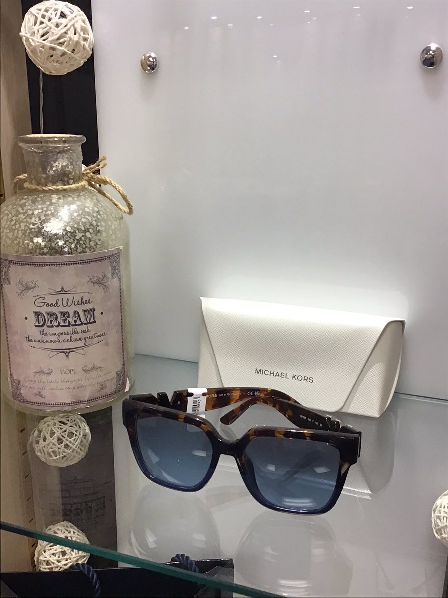 WOpticians's tweet photo. Treat yourself or someone you love this Christmas to a pair of designer sunglasses. 

This gorgeous Michael Kors is now £71.50 as part of our sale this November! 💕

Call into the practice today and we will be happy to help you choose the perfect pair 
RRP: £143.00 
#michaelkors https://t.co/t5ThnZQlz0