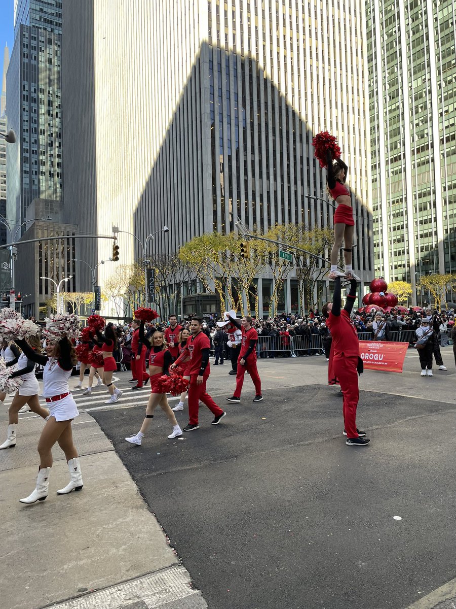 pchristy11's tweet photo. The Goin’ Band from RaiderLand in the Macy’s Thanksgiving Day Parade 

Incredible 

So so proud! 

❤️❤️ https://t.co/l60JhDaIWO