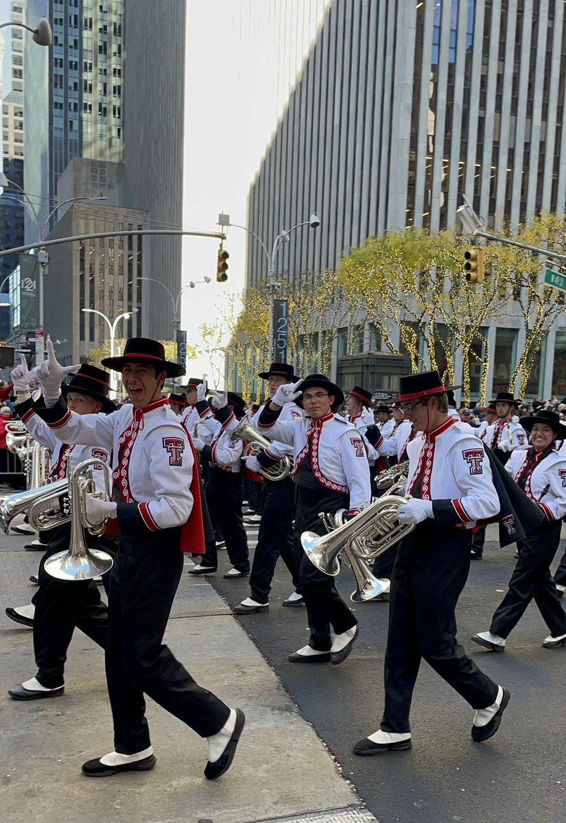 pchristy11's tweet photo. The Goin’ Band from RaiderLand in the Macy’s Thanksgiving Day Parade 

Incredible 

So so proud! 

❤️❤️ https://t.co/l60JhDaIWO