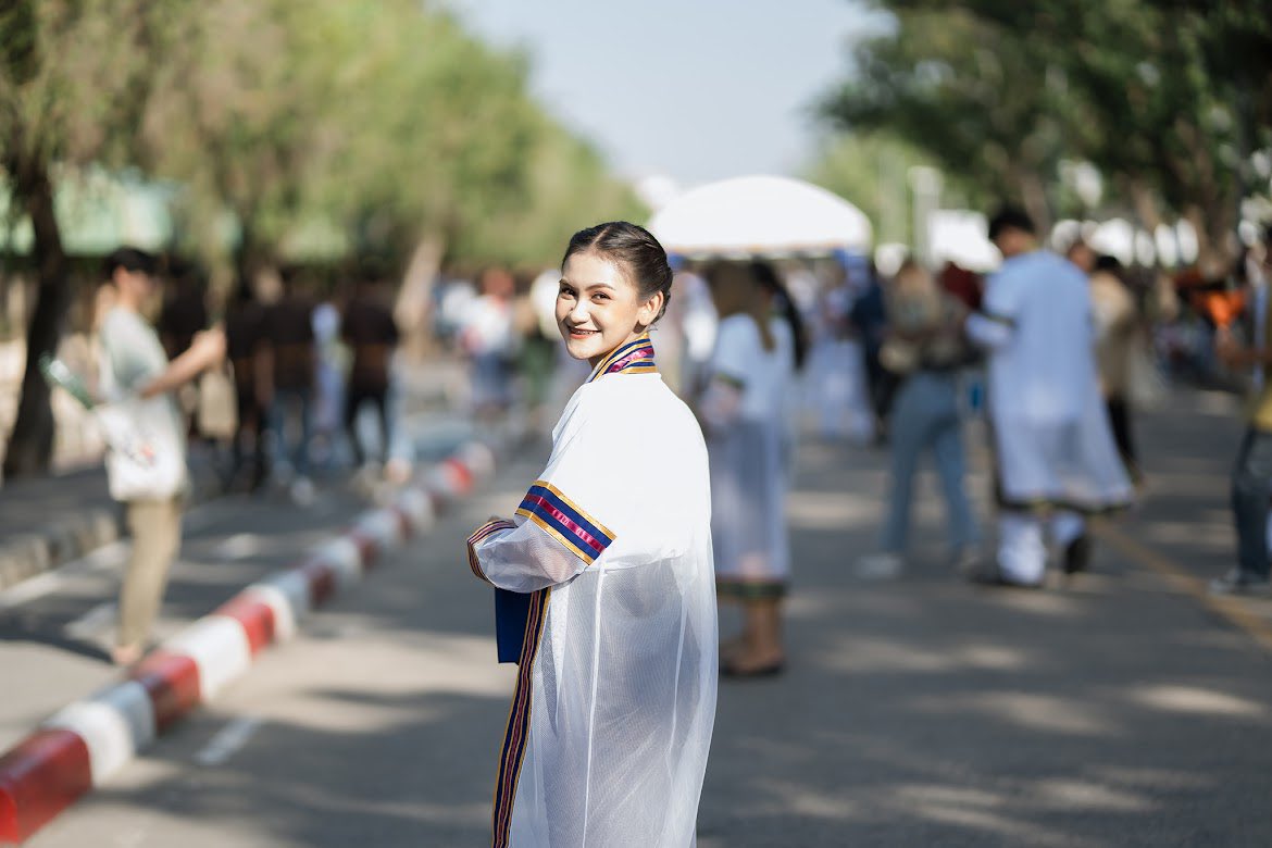 ____2543___'s tweet image. จบแล้วค่ะ 👩🏻‍🎓🎊 #rmutt #คลองหก