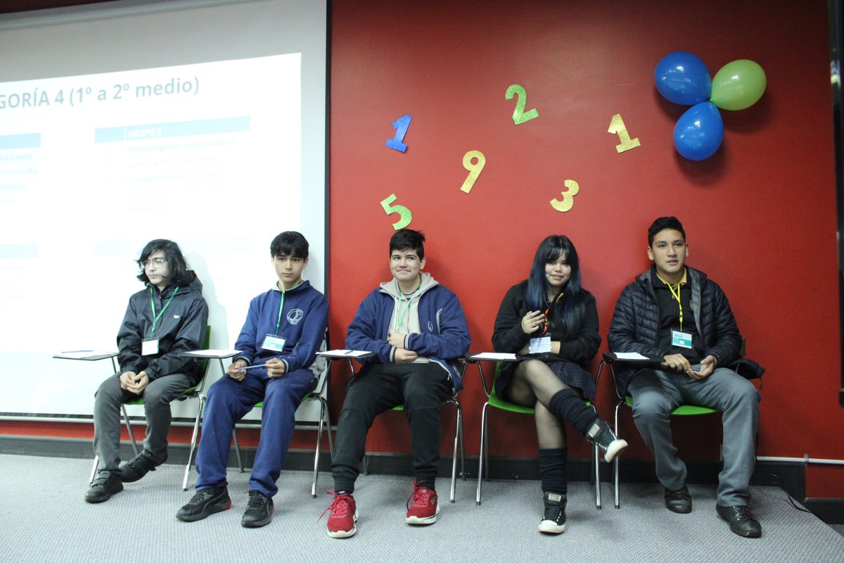 Accion_stem's tweet photo. 🏆Nuestros campeones de las Olimpiadas Matemáticas para tod@s con @khanacademy!💪🌟

💙Gracias por su dedicación y esfuerzo en esta actividad😍 ¡Están preparados para grandes desafíos en el mundo STEM!🌎🚀 #matemáticas #stem https://t.co/5rU2Rg7CMo